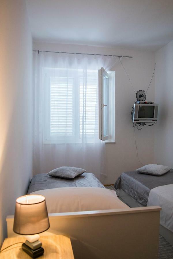 Apartment Kata Šibenik Exterior foto